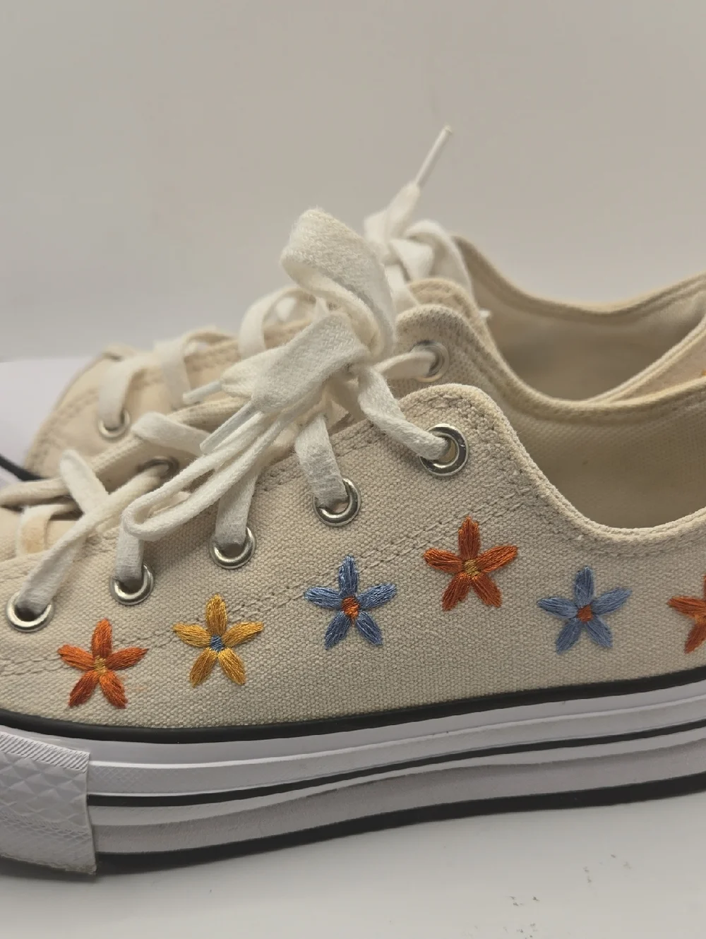 Converse Chuck Taylor All Star Lift Platform 